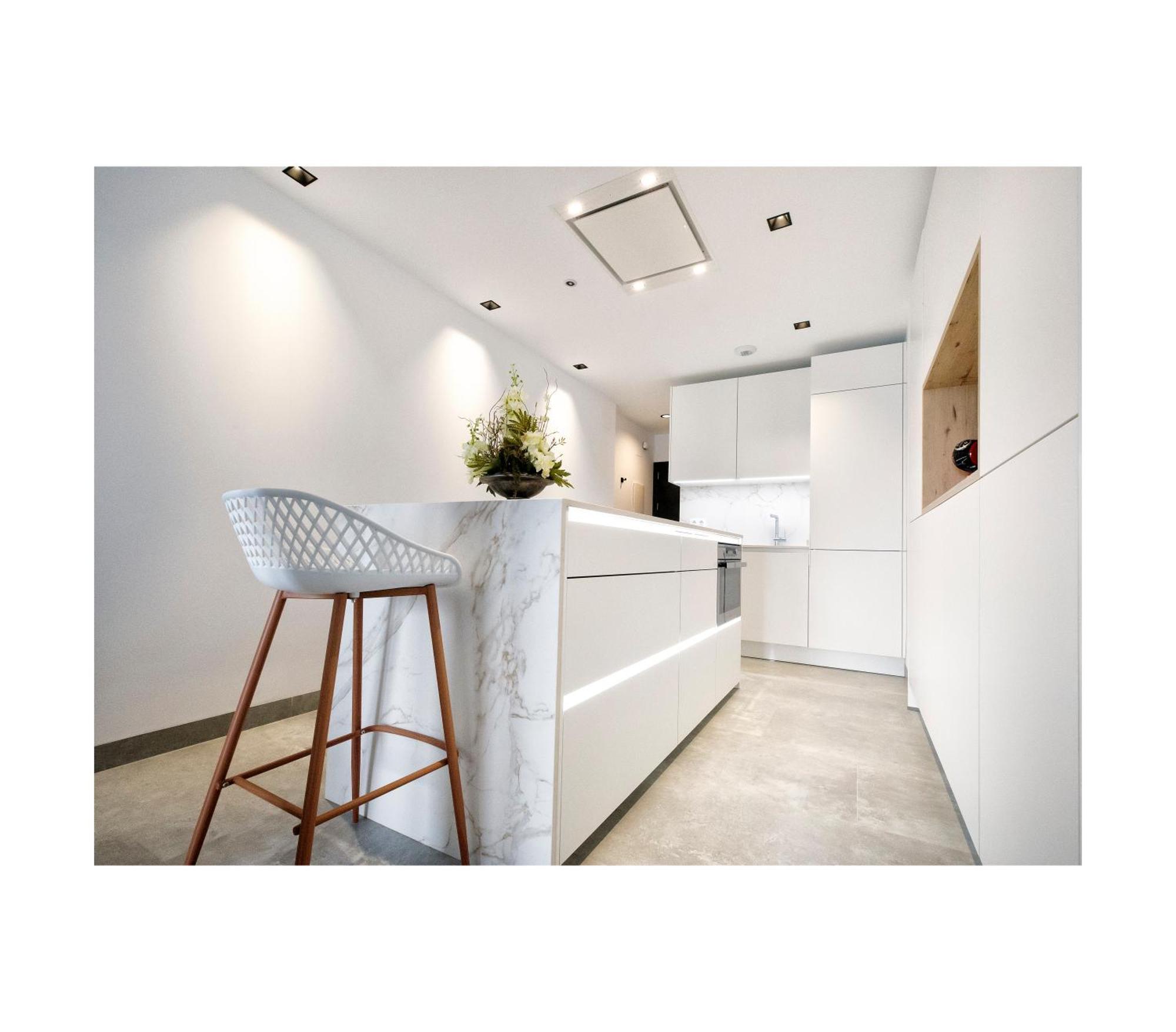 Riam Suites Apartamentos Лос-Паласьос-и-Вильяфранка Экстерьер фото